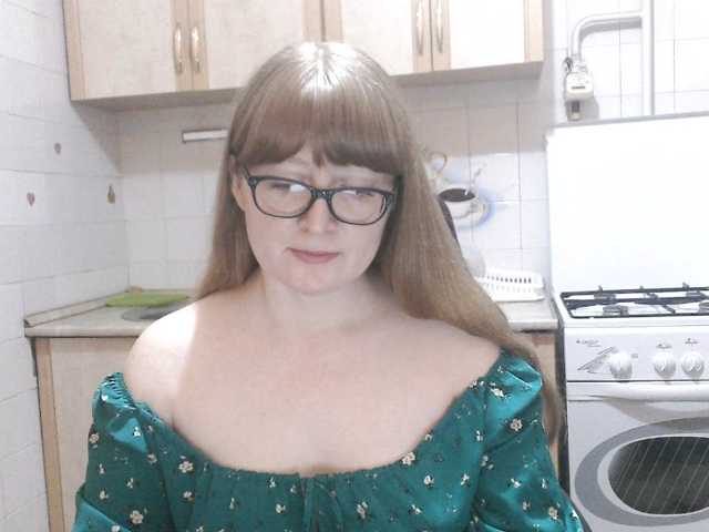 Sweety-Katie live cam on BongaCams