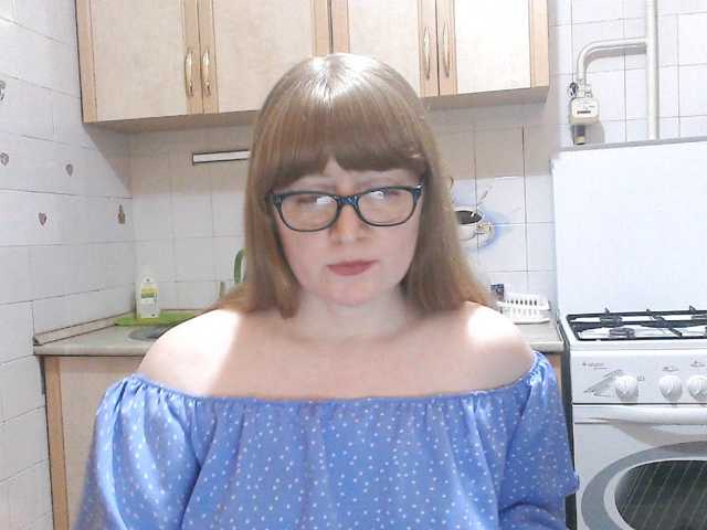 Sweety-Katie live cam on BongaCams