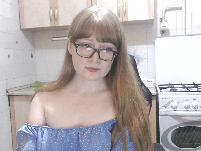 Sweety-Katie live cam on BongaCams