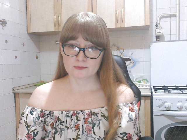 Sweety-Katie live cam on BongaCams