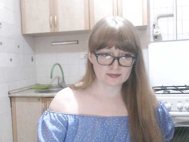 Sweety-Katie live cam on BongaCams