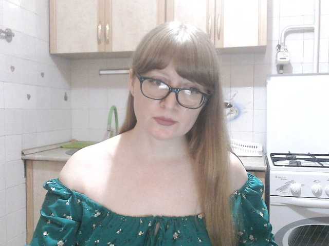 Sweety-Katie live cam on BongaCams