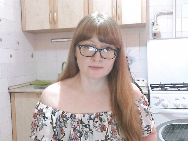 Sweety-Katie live cam on BongaCams