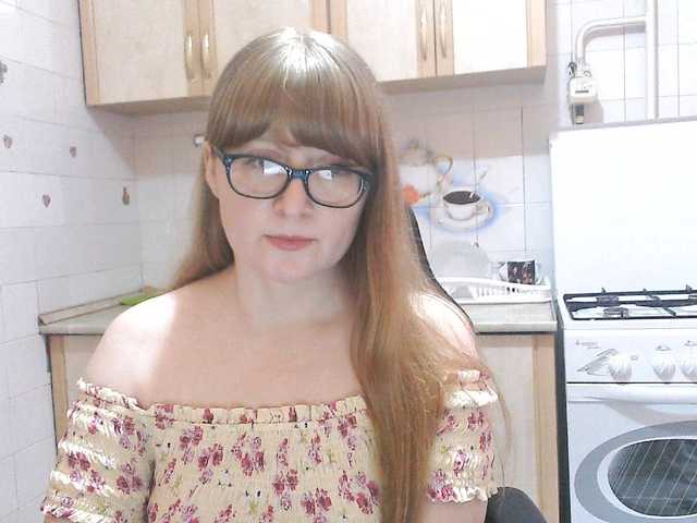 Sweety-Katie live cam on BongaCams