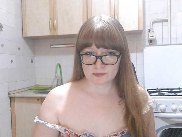 Sweety-Katie live cam on BongaCams