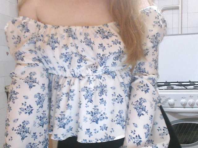 Sweety-Katie live cam on BongaCams