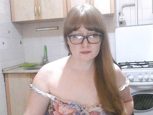 Sweety-Katie live cam on BongaCams