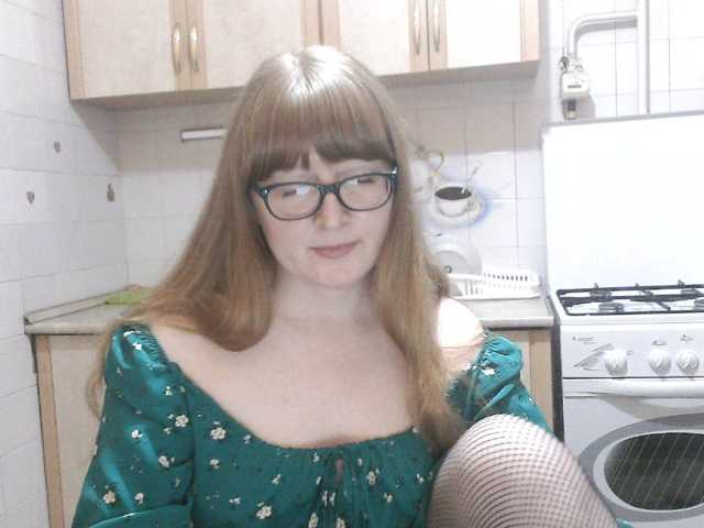 Sweety-Katie live cam on BongaCams