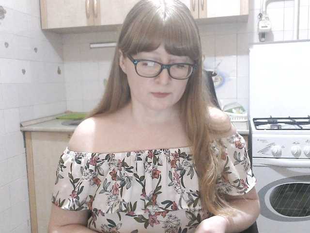 Sweety-Katie live cam on BongaCams