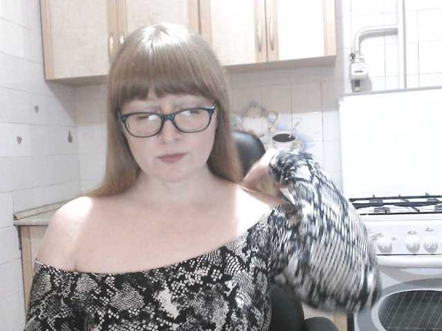 L-e-l-i-k live cam preview