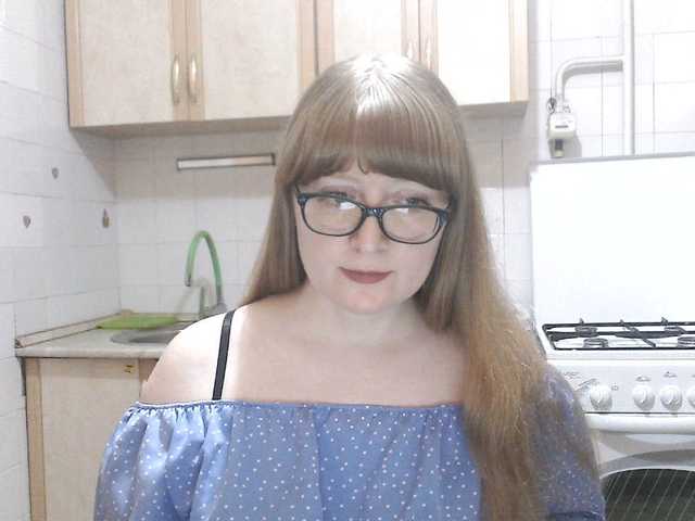 Sweety-Katie live cam on BongaCams