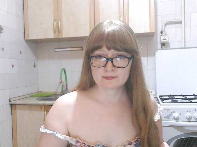 Sweety-Katie live cam on BongaCams