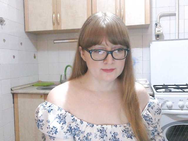 L-e-l-i-k live cam on BongaCams