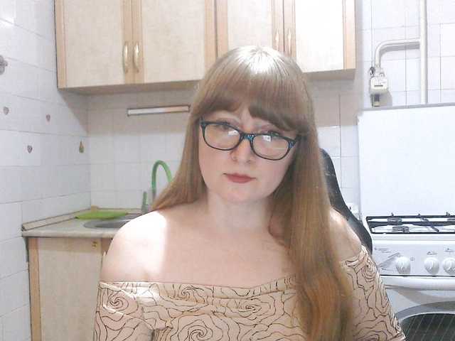 Sweety-Katie live cam on BongaCams
