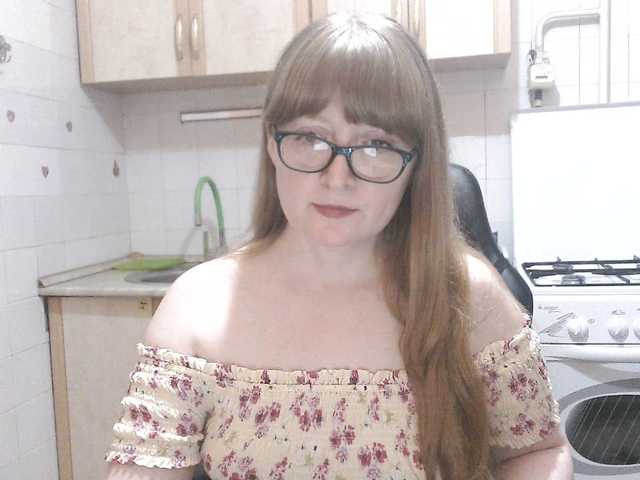 Sweety-Katie live cam on BongaCams