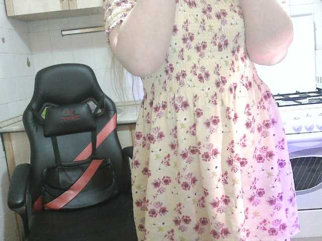 Sweety-Katie's BongaCams show and profile