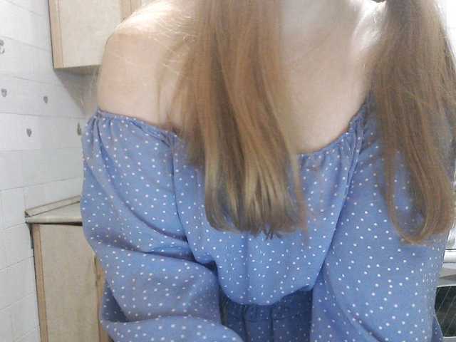 Sweety-Katie live cam on BongaCams