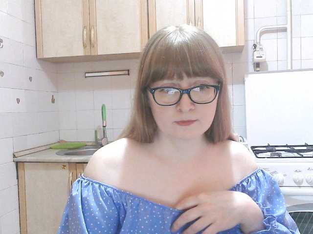 Sweety-Katie live cam on BongaCams