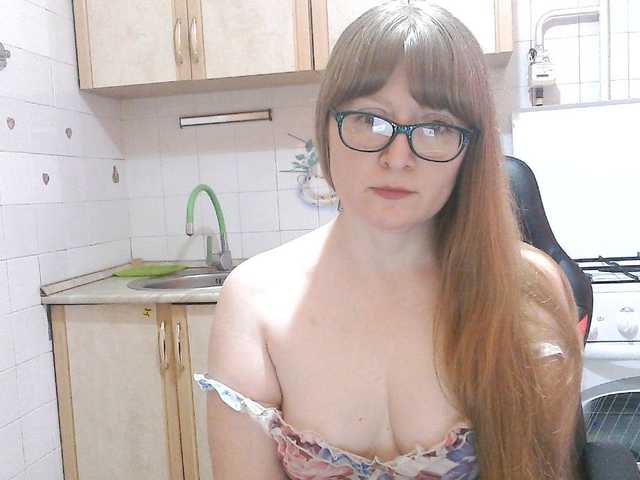 Sweety-Katie live cam on BongaCams
