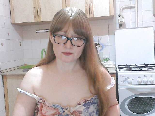 Sweety-Katie live cam on BongaCams