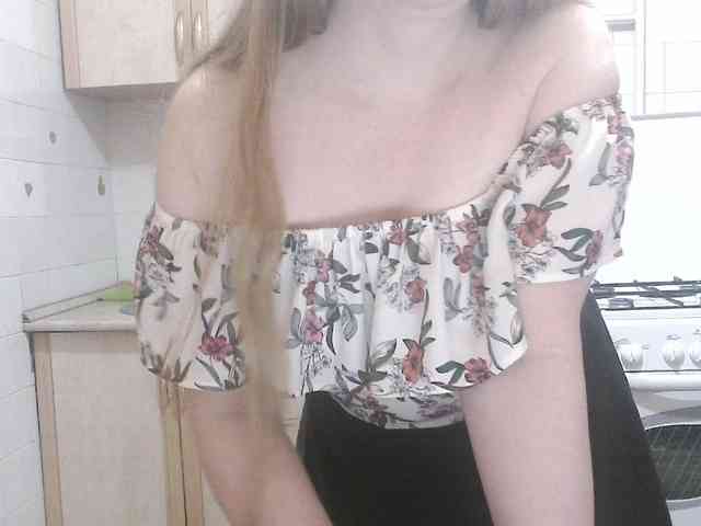 L-e-l-i-k webcam