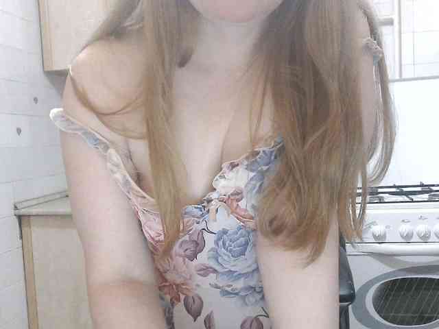L-e-l-i-k webcam