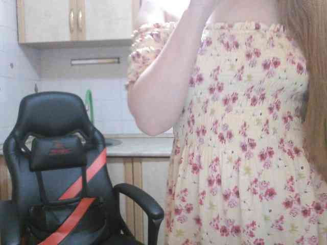 L-e-l-i-k webcam