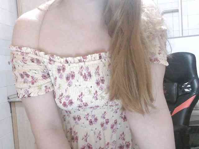 L-e-l-i-k webcam