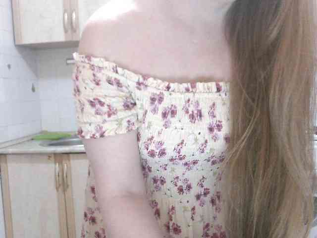 L-e-l-i-k webcam