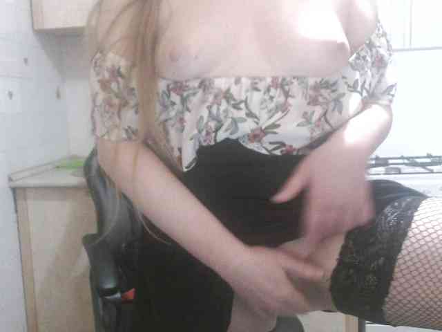 L-e-l-i-k webcam