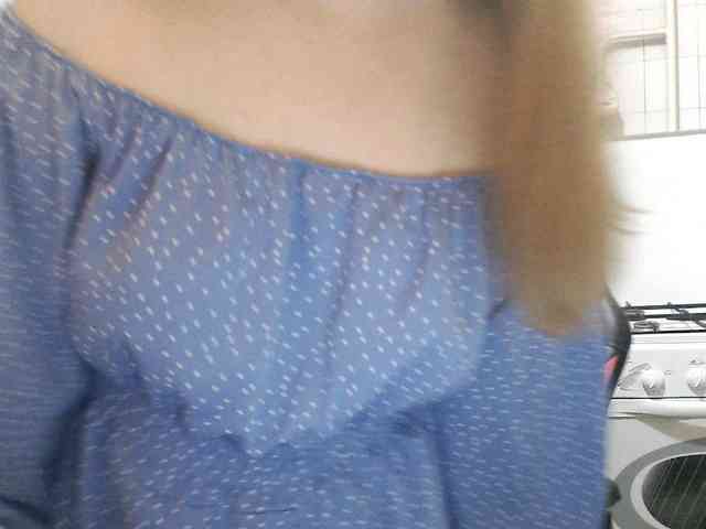 L-e-l-i-k webcam