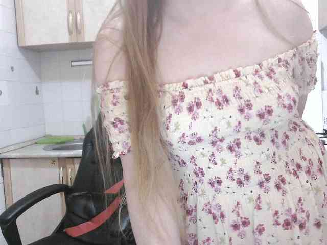 L-e-l-i-k webcam
