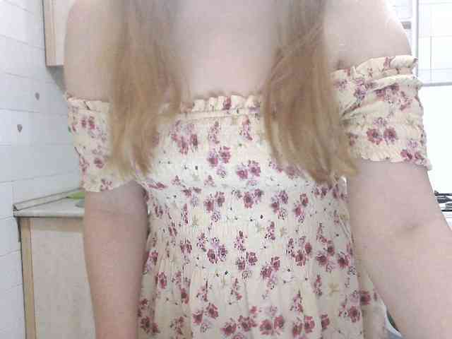 L-e-l-i-k webcam