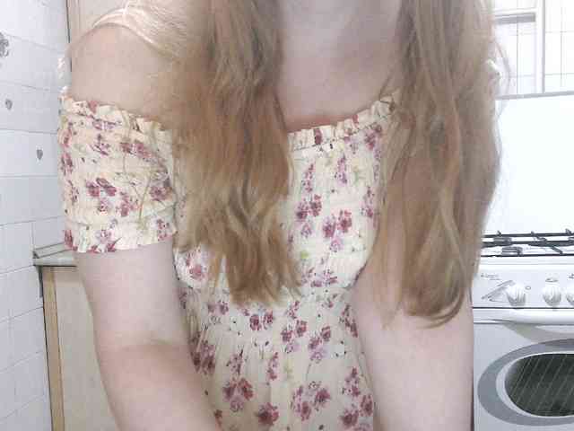 L-e-l-i-k webcam