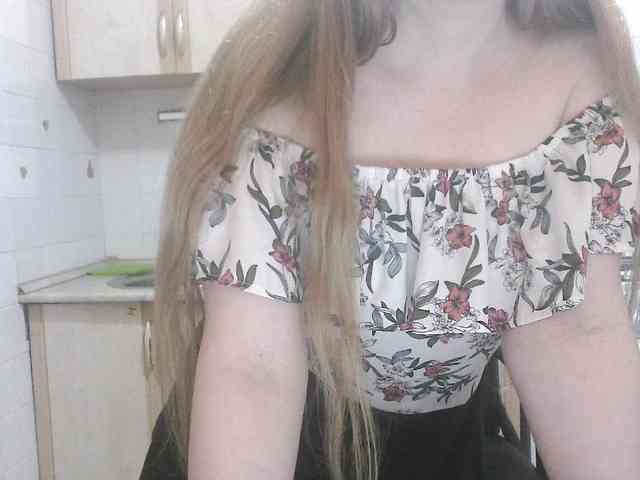 L-e-l-i-k webcam