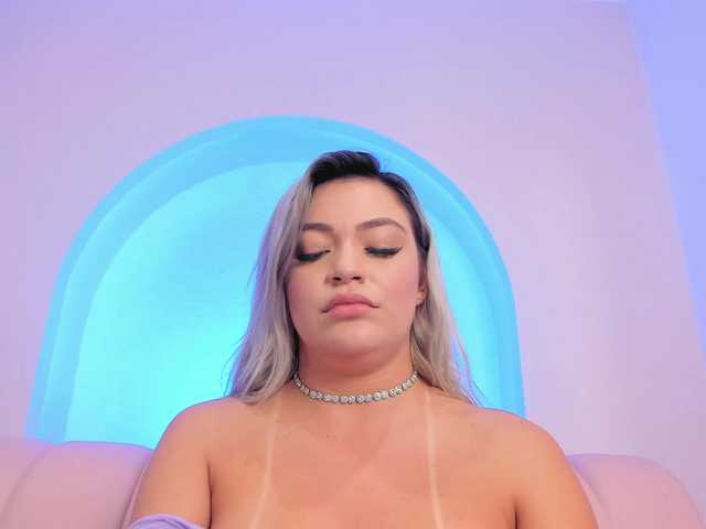 milaowens's BongaCams show and profile