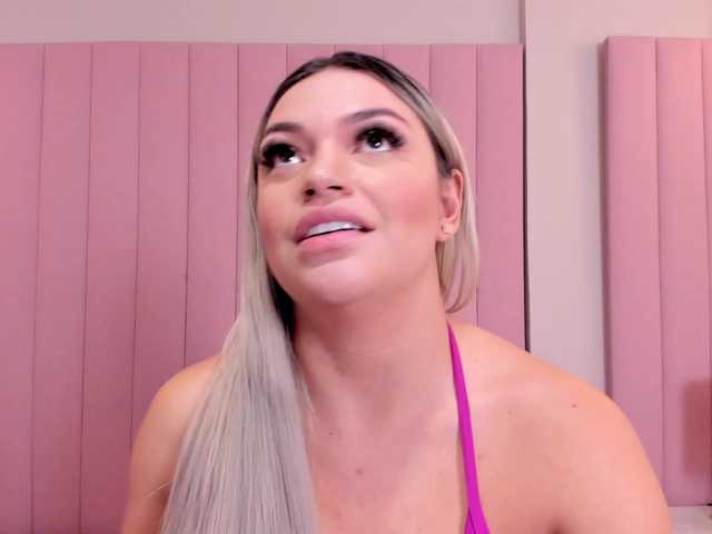 milaowens live cam on BongaCams