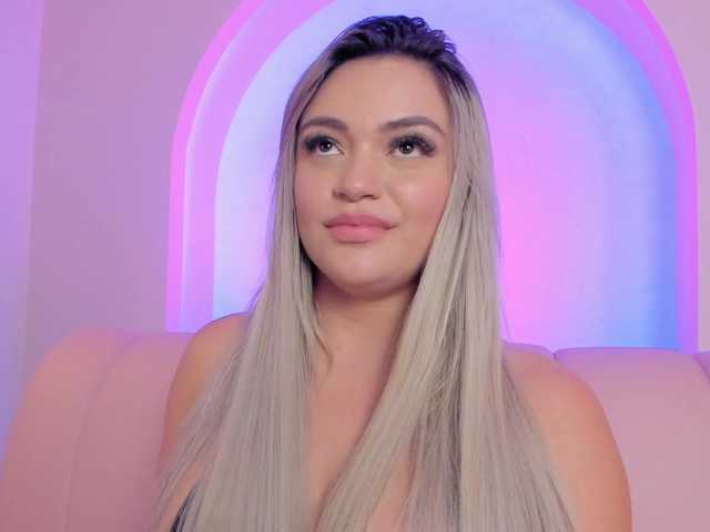 milaowens's BongaCams show and profile