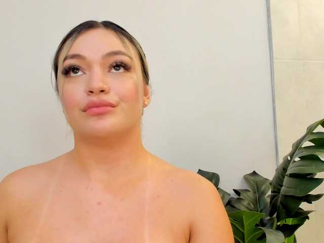 milaowens live cam on BongaCams