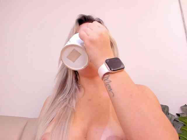 Modelo: milaowens