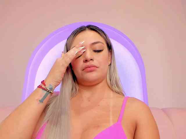 Modelo: milaowens