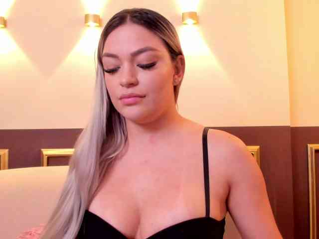 Modelo: milaowens