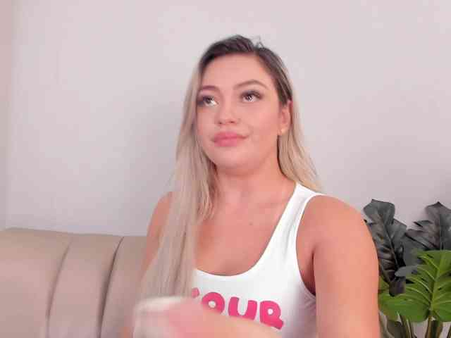 Modelo: milaowens