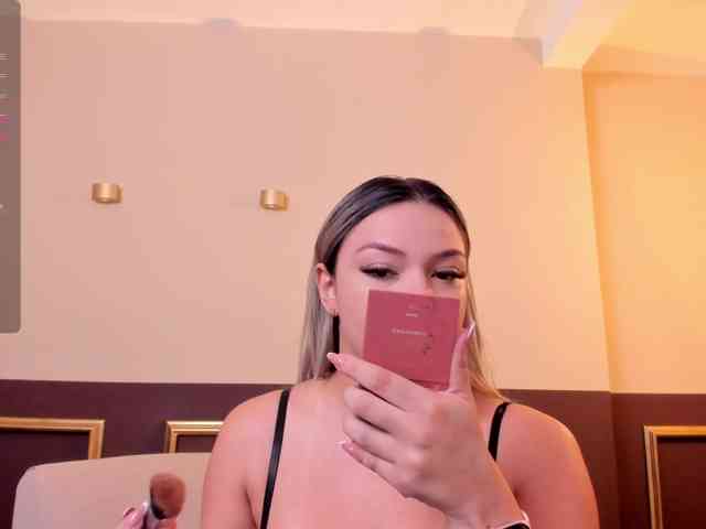 Modelo: milaowens