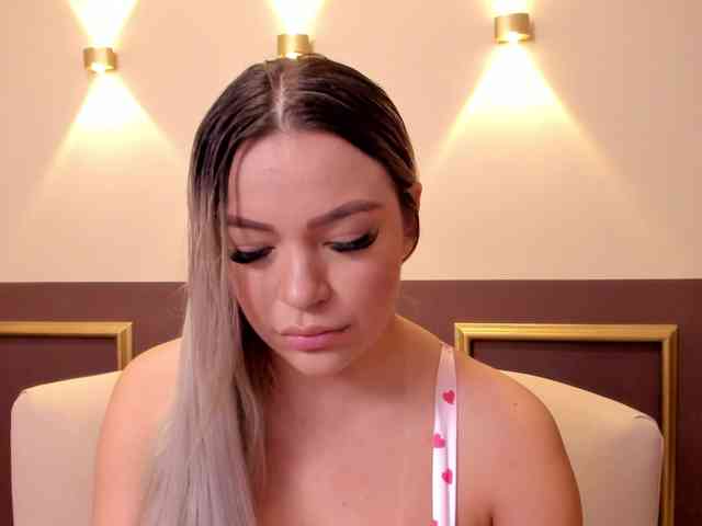 milaowens Sex Cam Show