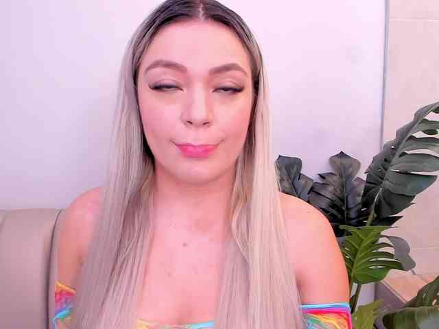 Modelo: milaowens