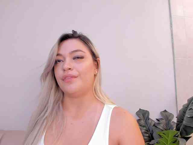 Modelo: milaowens