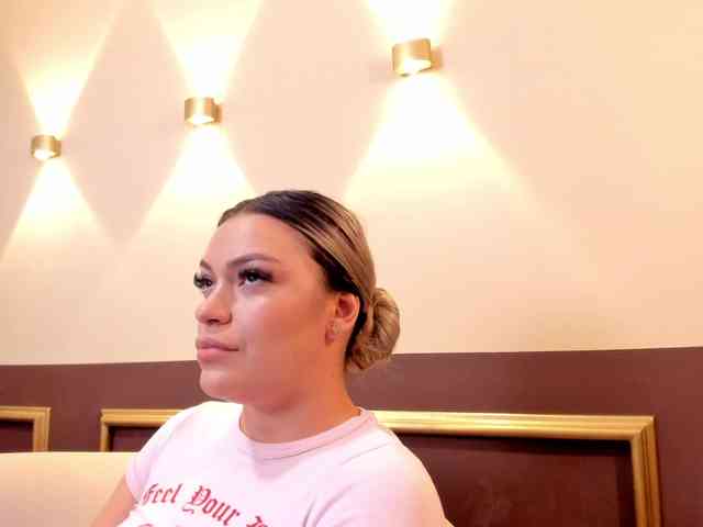 milaowens Sex Cam Show