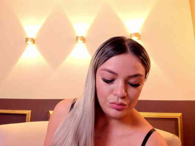 milaowens Sex Cam Show