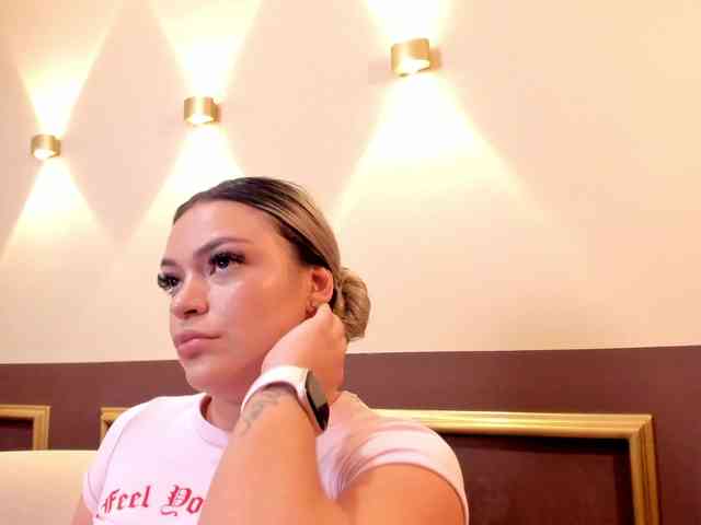 Modelo: milaowens